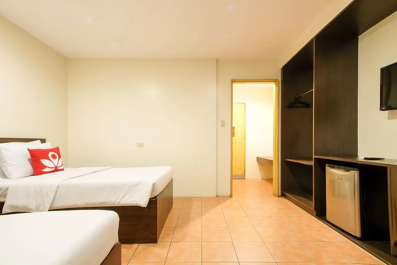 Zen Rooms Ninoy Aquino Airport Manila 3*,